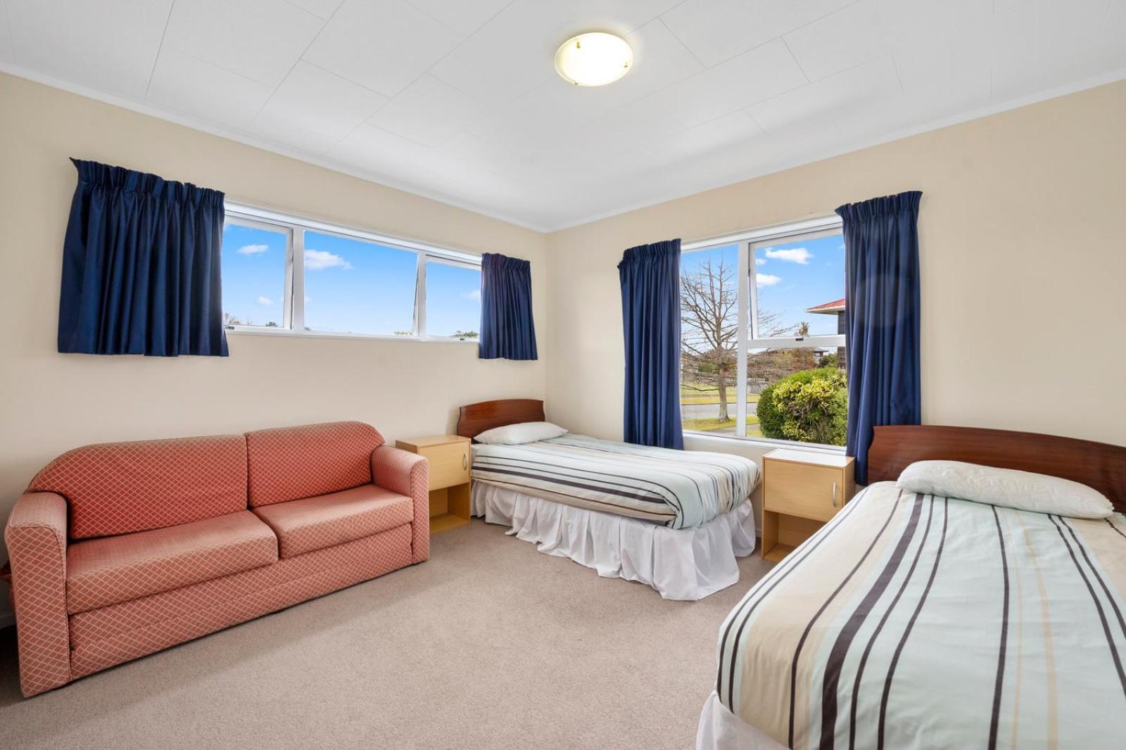 The White House - Taupo Holiday Home Exteriör bild